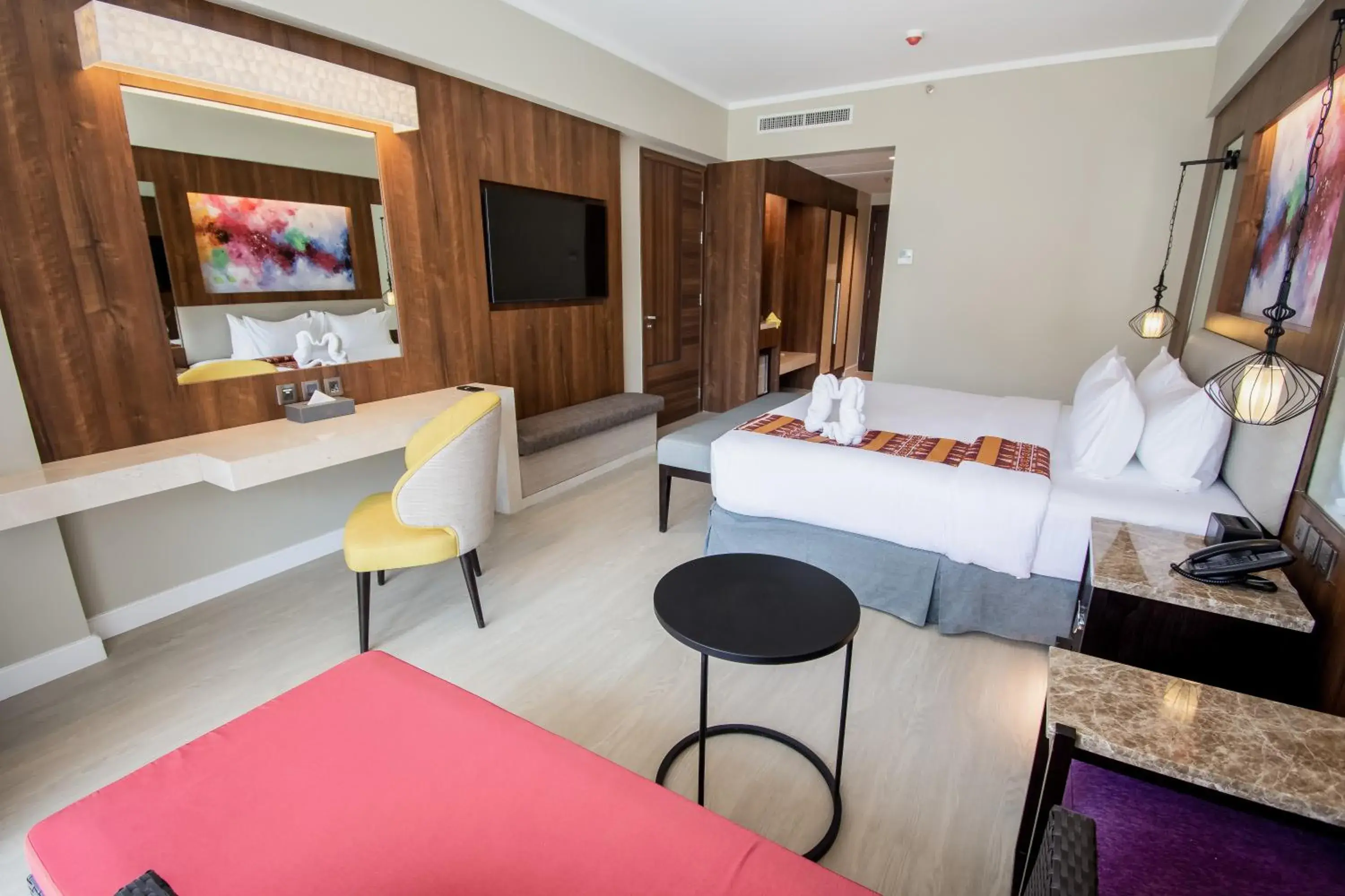 Bed in Mandarin Bay Resort and Spa